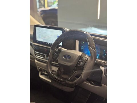 320 Limited L1 H1 2.0 MULTICAB Automatic Diesel