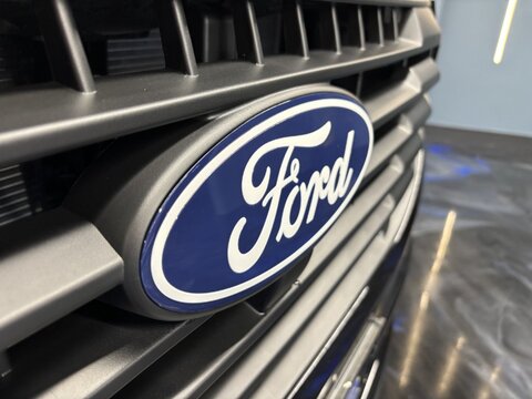 320 Limited L1 H1 2.0 MULTICAB Automatic Diesel