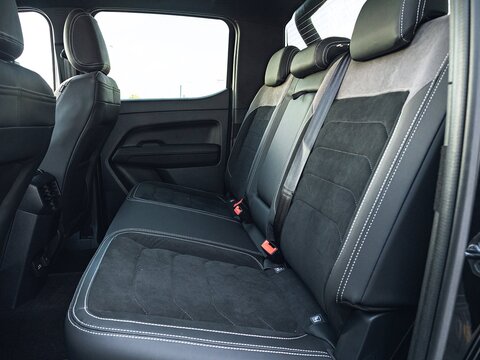 2.0TDI (205) Style 4MOTION Euro 6  Pick up 2.0 Automatic Diesel 