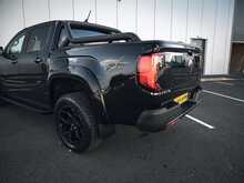 Volkswagen Amarok Style Motion R Black Series