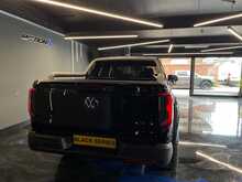 Volkswagen Amarok Style Motion R Black Series