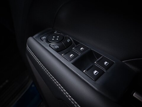 2.0TDI (205)  Style 4MOTION Euro 6 2.0 Pick Up Automatic Diesel