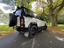 Land Rover Defender 110 3.0 D250 Hard Top S Auto 