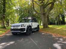Land Rover Defender 110 3.0 D250 Hard Top S Auto 