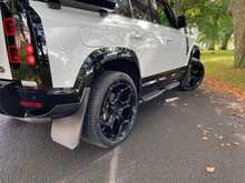 Land Rover Defender 110 3.0 D250 Hard Top S Auto 