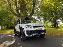 Land Rover Defender 110 3.0 D250 Hard Top S Auto 