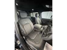 Land Rover Defender 110 3.0 D250 Hard Top S Auto 