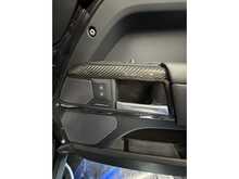 Land Rover Defender 110 3.0 D250 Hard Top S Auto 