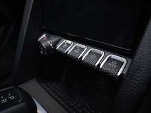 Volkswagen Amarok 2.0TDI  Style 4MOTION Euro 6 *P/Pack* 2.0 Pick-up Automatic Diesel 