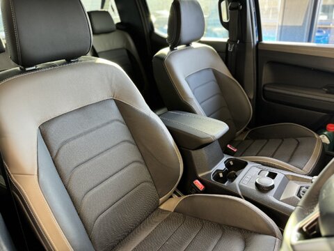 2.0TDI  Style 4MOTION Euro 6 *P/Pack* 2.0 Pick-up Automatic Diesel 2.0 Pick-Up Automatic Diesel