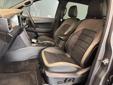 3.0TDI V6 Style 4MOTION Euro 6 *P/Pack* 3.0 Pick-up Automatic Diesel 3.0 Pick Up Automatic Diesel 3.0 Pick Up Automatic Diesel