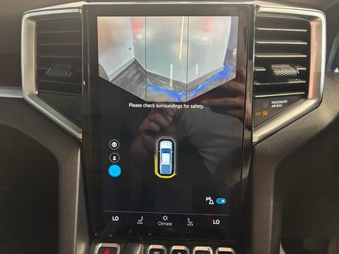 3.0TDI V6 Style 4MOTION Euro 6 *P/Pack* 3.0 Pick-up Automatic Diesel 3.0 Pick Up Automatic Diesel 3.0 Pick Up Automatic Diesel