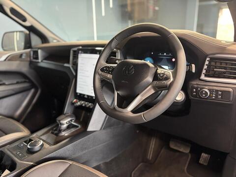 3.0TDI V6 Style 4MOTION Euro 6 *P/Pack* 3.0 Pick-up Automatic Diesel 3.0 Pick Up Automatic Diesel 3.0 Pick Up Automatic Diesel