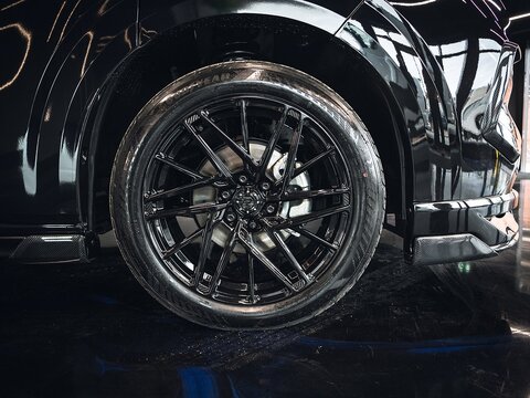 320 Limited P/V L2 H1 *MC EDITION* Panel Automatic Diesel