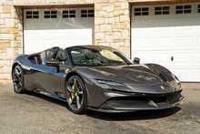 Ferrari SF90 Spider