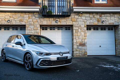 Volkswagen Golf 2.0 A45 AMG S Plus Hatchback 5dr Petrol 8G-DCT 4MATIC+ Euro 6 (s/s) (421 ps) Hatchback Automatic Petrol