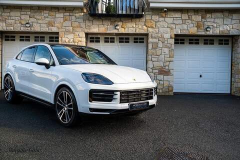 Porsche Cayenne 4.0 V8 Ultra-Performance 25.9kWh GT Speed Coupe 2dr Petrol Plug-in Hybrid Auto 4WD Euro 6 (s/s) (782 ps)