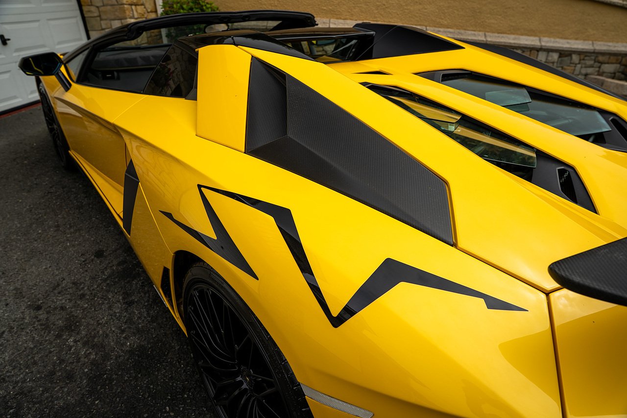 Used 2016 Lamborghini Aventador 6.5 V12 LP 750-4 Superveloce