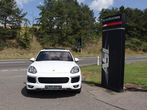 Porsche Cayenne 3.0 TD V6 SUV 5dr Diesel TiptronicS 4WD Euro 6 (s/s) (262 ps) - U6494