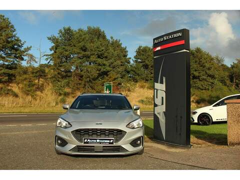Ford Focus 1.0T EcoBoost ST-Line Euro 6 (s/s) - U6313