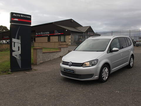 Volkswagen Touran 1.6 TDI SE MPV 5dr Diesel Manual Euro 5 (105 ps) - U6384