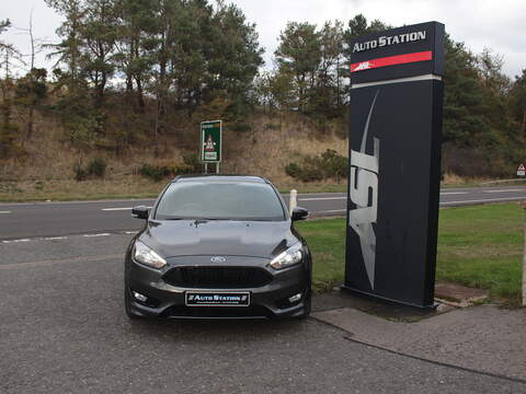 Ford Focus 1.0T EcoBoost ST-Line Hatchback 5dr Petrol Manual Euro 6 (s/s) (140 ps) - U6395