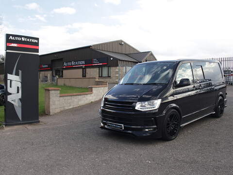 Volkswagen Transporter 2.0 TSI T28 BlueMotion Tech Trendline Kombi  Van 5dr Petrol Manual FWD SWB Euro 6 (s/s) (150 ps) - U6417