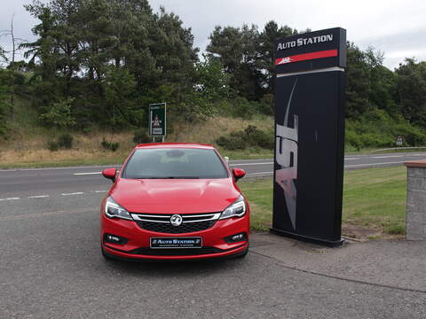 Vauxhall Astra 1.4i Turbo SRi Hatchback 5dr Petrol Manual Euro 6 (150 ps) - U6446