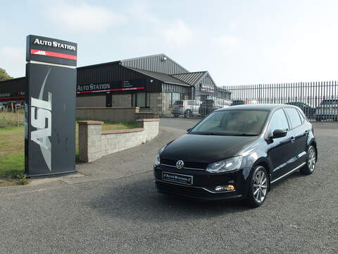 Volkswagen Polo 1.2 TSI BlueMotion Tech SE Design Hatchback 5dr Petrol Manual Euro 6 (s/s) (90 ps) - U6471