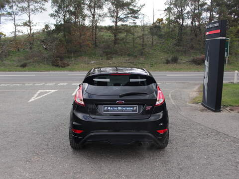 Ford Fiesta 1.6T EcoBoost ST-3 Hatchback 3dr Petrol Manual Euro 5 (s/s) (182 ps) - U6531