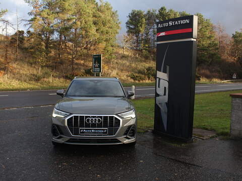 Audi Q3 1.5 TFSI CoD 35 S line SUV 5dr Petrol S Tronic Euro 6 (s/s) (150 ps) - U6541