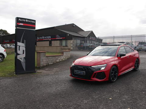 Audi RS3 2.5 TFSI Vorsprung Saloon 4dr Petrol S Tronic quattro Euro 6 (s/s) (400 ps) - U6559