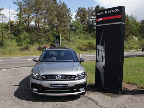 Volkswagen Tiguan 2.0 TDI BlueMotion Tech R-Line SUV 5dr Diesel Manual 4Motion Euro 6 (s/s) (150 ps) - U6634