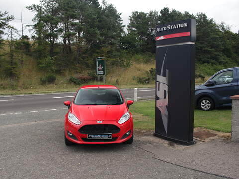 Ford Fiesta 1.0T EcoBoost Zetec Hatchback 3dr Petrol Manual Euro 6 (s/s) (100 ps) - U6657