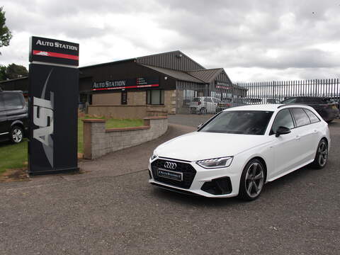 Audi A4 Avant 2.0 TFSI 35 Black Edition Estate 5dr Petrol S Tronic Euro 6 (s/s) (150 ps) - U6665