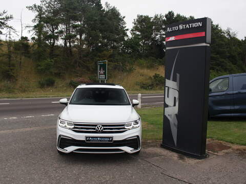 Volkswagen Tiguan 1.5 TSI R-Line SUV 5dr Petrol DSG Euro 6 (s/s) (15 SUV 1.5 Automatic Petrol - U6691