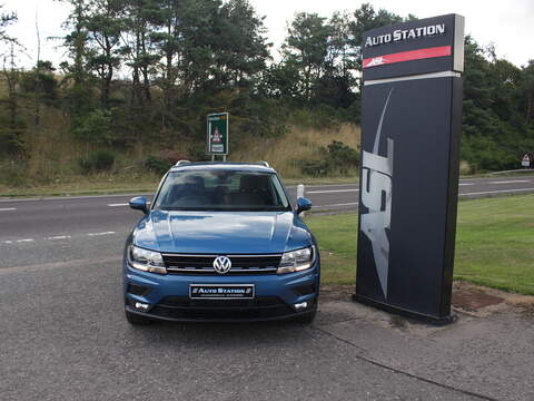Volkswagen Tiguan 2.0 TDI SE Navigation SUV 5dr Diesel Manual 4Motion Euro 6 (s/s) (150 ps) - U6692