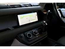 Land Rover Defender 110 2.0 SD4 First Edition Auto 4WD Euro 6 (s/s) 5dr - U139