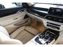 BMW 7 Series 3.0 745e 12kWh Saloon 4dr Petrol Plug-in Hybrid Auto Euro 6 (s/s) (394 ps) - U149