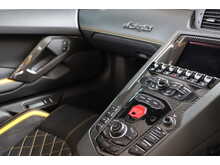 Lamborghini Aventador 6.5 V12 LP 740-4 S Roadster 2dr Petrol ISR 4WD Euro 6 (740 ps) - U155