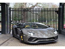 Lamborghini Aventador 6.5 V12 LP 740-4 S Roadster 2dr Petrol ISR 4WD Euro 6 (740 ps) - U155