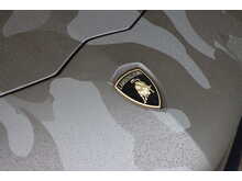 Lamborghini Aventador 6.5 V12 LP 740-4 S Roadster 2dr Petrol ISR 4WD Euro 6 (740 ps) - U155