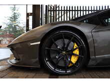 Lamborghini Aventador 6.5 V12 LP 740-4 S Roadster 2dr Petrol ISR 4WD Euro 6 (740 ps) - U155