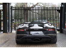Lamborghini Aventador 6.5 V12 LP 740-4 S Roadster 2dr Petrol ISR 4WD Euro 6 (740 ps) - U155