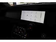 Land Rover Defender 110 2.0 SD4 S SUV 5dr Diesel Auto 4WD Euro 6 (s/s) (240 ps) - U162