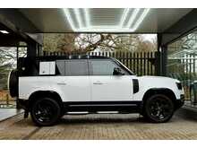 Land Rover Defender 110 3.0 D250 MHEV X-Dynamic SE SUV 5dr Diesel Auto 4WD Euro 6 (s/s) (250 ps) - U163