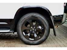 Land Rover Defender 110 3.0 D250 MHEV X-Dynamic SE SUV 5dr Diesel Auto 4WD Euro 6 (s/s) (250 ps) - U163