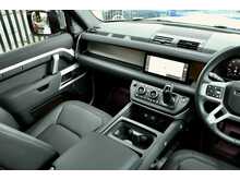 Land Rover Defender 110 3.0 D250 MHEV X-Dynamic SE SUV 5dr Diesel Auto 4WD Euro 6 (s/s) (250 ps) - U163