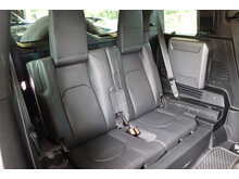 Land Rover Defender 110 3.0 D200 MHEV SE SUV 5dr Diesel Auto 4WD Euro 6 (s/s) (200 ps) - U165
