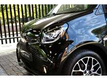 Smart fortwo 17.6kWh Prime Exclusive Cabriolet 2dr Electric Auto (22kW Charger) (82 ps) - U178